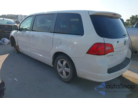 2010 Volkswagen Routan Se from USA, damaged, VIN 2V4RW3D17AR171304